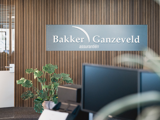 Bakker Ganzeveld verwelkomt Còmplex Advies Hypotheken